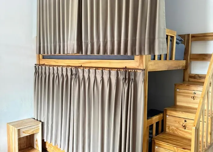 Lili Hostel
